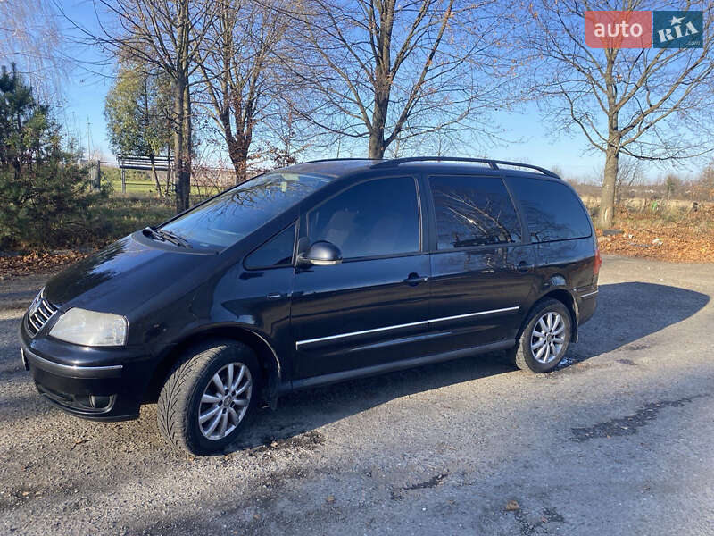 Минивэн Volkswagen Sharan 2006 в Львове