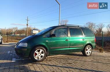 Минивэн Volkswagen Sharan 2002 в Виноградове