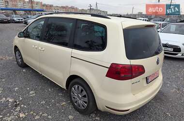 Минивэн Volkswagen Sharan 2013 в Ровно