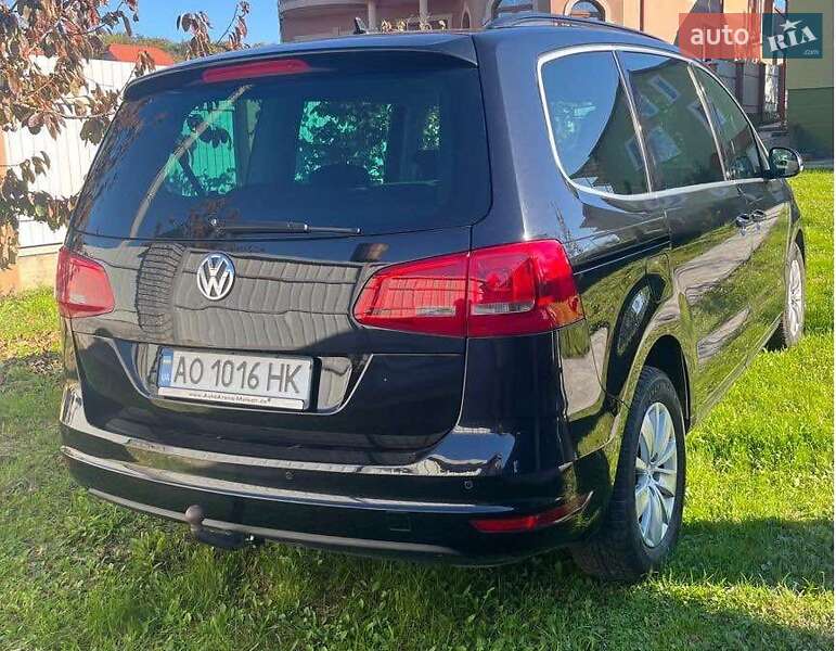 Мінівен Volkswagen Sharan 2011 в Мукачевому