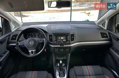 Мінівен Volkswagen Sharan 2012 в Стрию