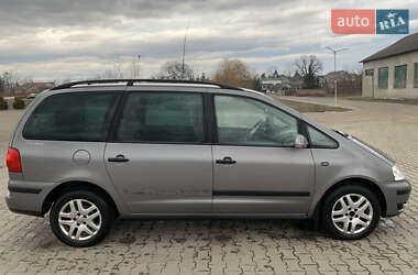 Минивэн Volkswagen Sharan 2004 в Коломые