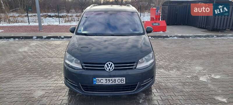 Минивэн Volkswagen Sharan 2012 в Стрые