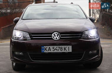 Мінівен Volkswagen Sharan 2015 в Києві