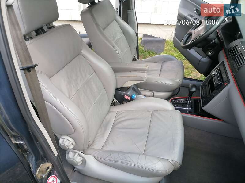 Мінівен Volkswagen Sharan 2004 в Дубні