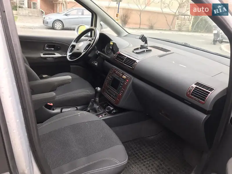 Volkswagen Sharan 2005 VIN WVWZZZ7MZ5V035097 фото оголошення 9 з 44