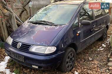 Минивэн Volkswagen Sharan 1999 в Обухове