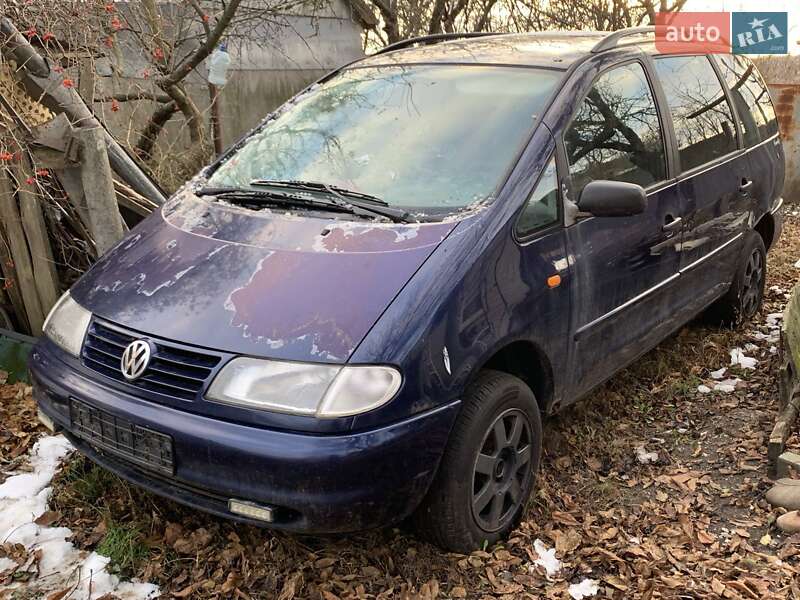 Мінівен Volkswagen Sharan 1999 в Обухові