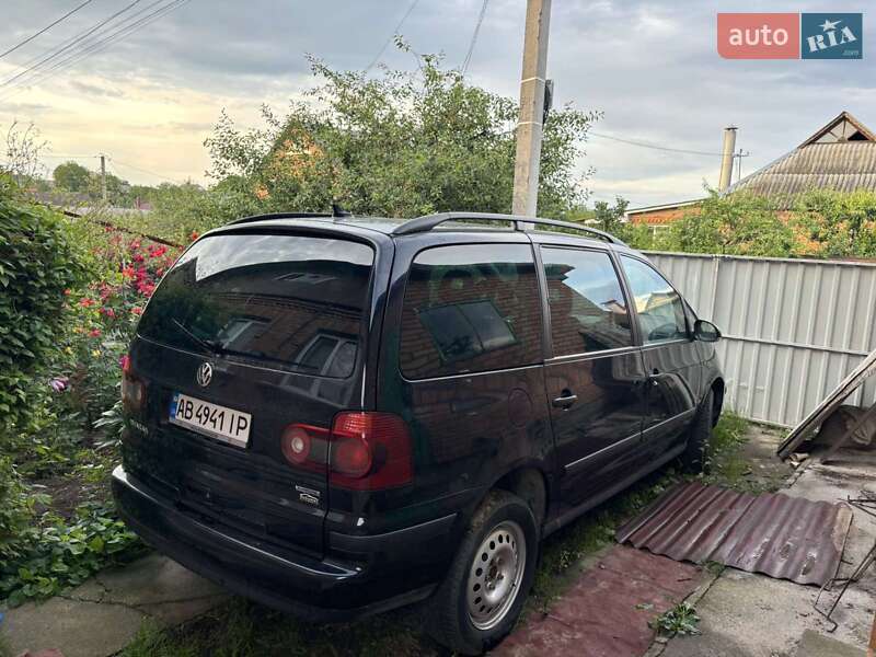 Минивэн Volkswagen Sharan 2010 в Виннице
