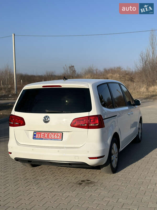 Мінівен Volkswagen Sharan 2013 в Луцьку