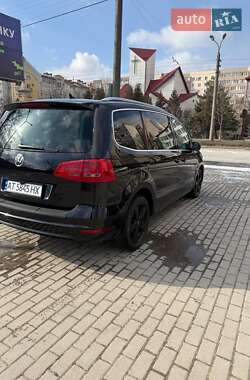 Минивэн Volkswagen Sharan 2013 в Ивано-Франковске