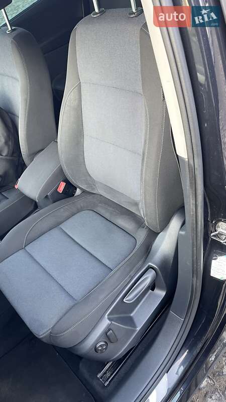 Минивэн Volkswagen Sharan 2011 в Луцке