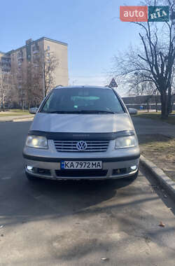 Мінівен Volkswagen Sharan 2001 в Києві