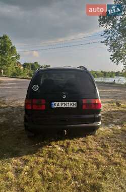 Минивэн Volkswagen Sharan 1996 в 