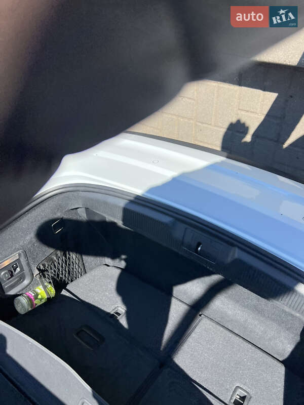 Минивэн Volkswagen Sharan 2018 в Запорожье