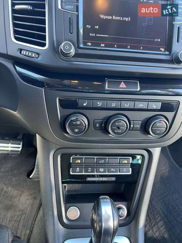 Минивэн Volkswagen Sharan 2018 в Запорожье