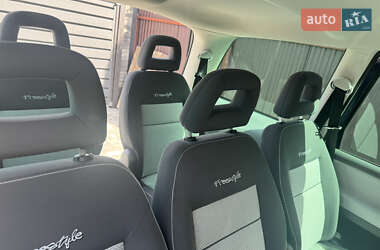 Мінівен Volkswagen Sharan 2006 в 