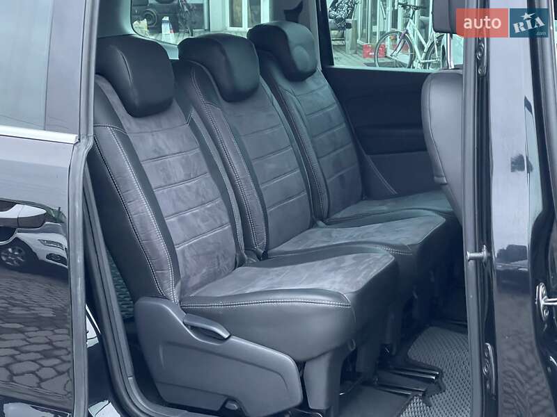 Минивэн Volkswagen Sharan 2013 в Мукачево