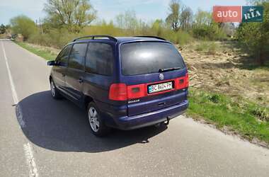 Минивэн Volkswagen Sharan 2000 в 
