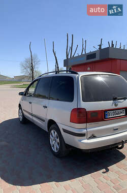 Минивэн Volkswagen Sharan 2002 в 