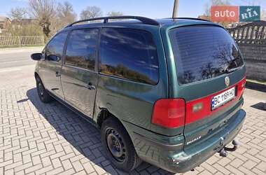 Мінівен Volkswagen Sharan 2000 в 