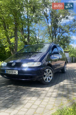 Мінівен Volkswagen Sharan 1999 в Жовкві