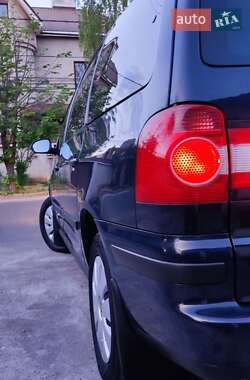 Мінівен Volkswagen Sharan 2007 в 