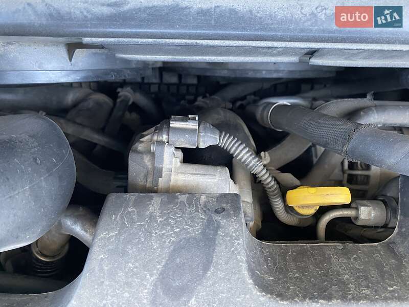 Мінівен Volkswagen Sharan 2014 в Шепетівці