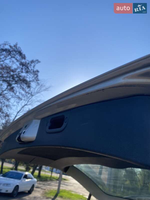 Минивэн Volkswagen Sharan 2003 в Чугуеве