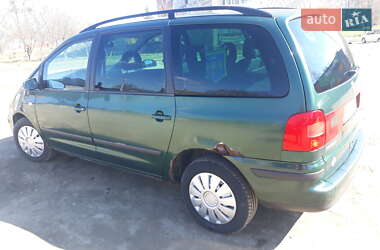 Минивэн Volkswagen Sharan 2003 в Костополе