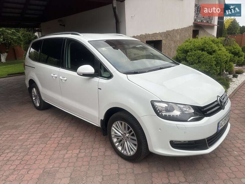 Мінівен Volkswagen Sharan 2015 в Ковелі