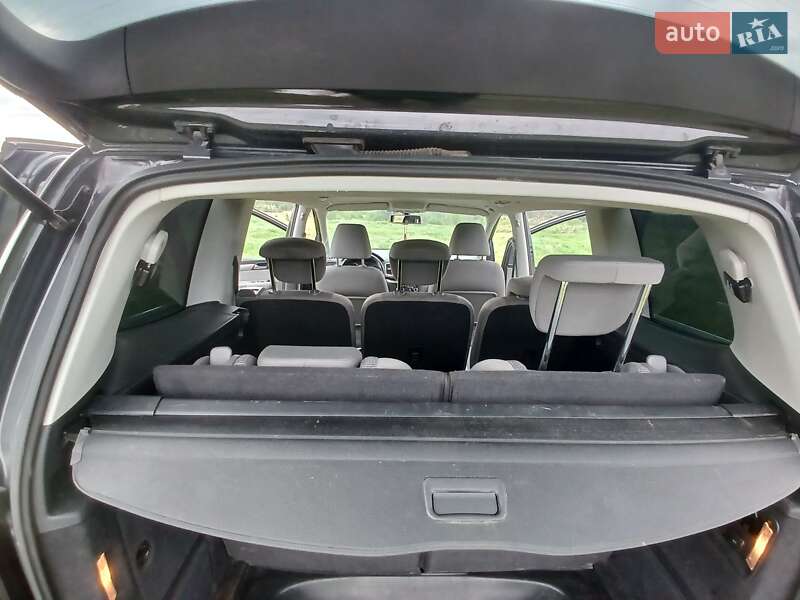 Минивэн Volkswagen Sharan 2011 в Харькове