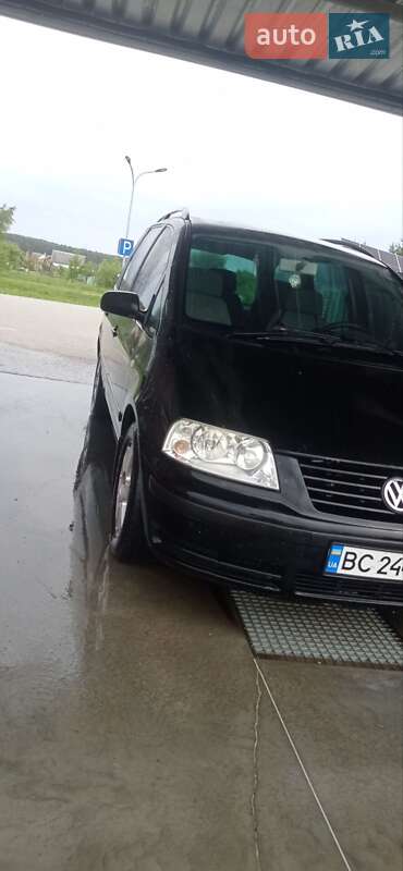 Мінівен Volkswagen Sharan 2001 в Мостиській