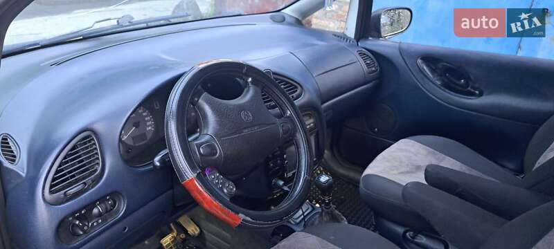 Минивэн Volkswagen Sharan 1996 в 