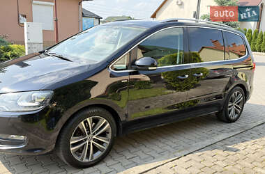 Мінівен Volkswagen Sharan 2013 в 