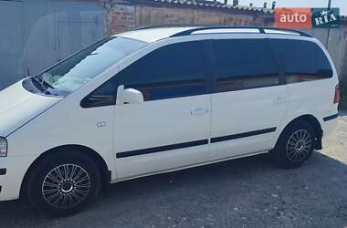 Минивэн Volkswagen Sharan 2001 в Жмеринке