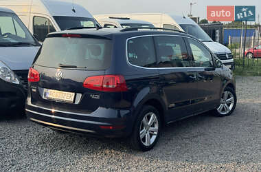 Минивэн Volkswagen Sharan 2012 в 