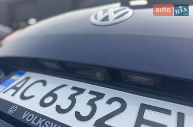 Минивэн Volkswagen Sharan 2012 в 