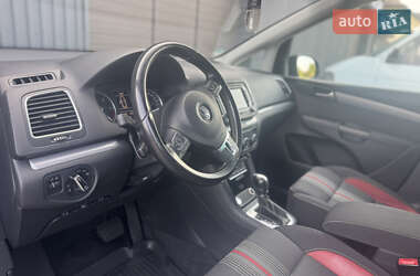 Минивэн Volkswagen Sharan 2012 в 