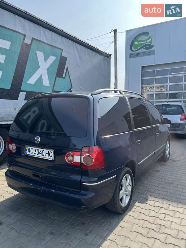 Мінівен Volkswagen Sharan 2005 в Луцьку