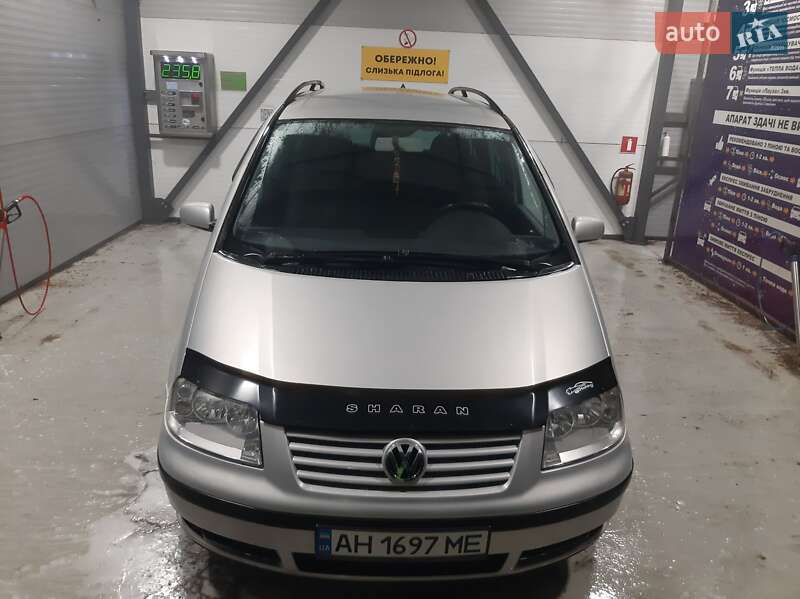 Минивэн Volkswagen Sharan 2003 в Ивано-Франковске