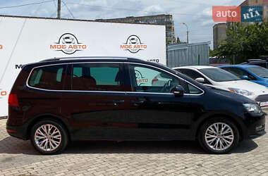 Минивэн Volkswagen Sharan 2012 в 