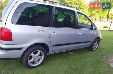Мінівен Volkswagen Sharan 2000 в 