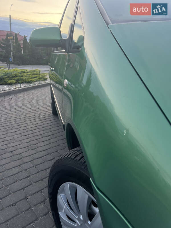 Минивэн Volkswagen Sharan 2003 в Хмельницком