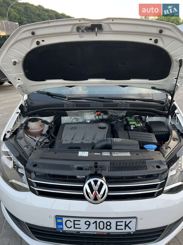 Минивэн Volkswagen Sharan 2012 в Черновцах