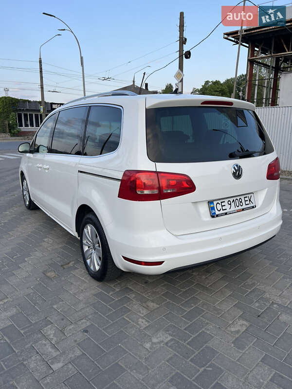 Минивэн Volkswagen Sharan 2012 в Черновцах