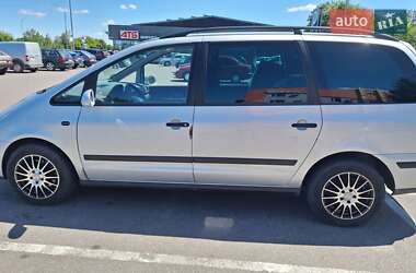 Минивэн Volkswagen Sharan 2007 в Ровно