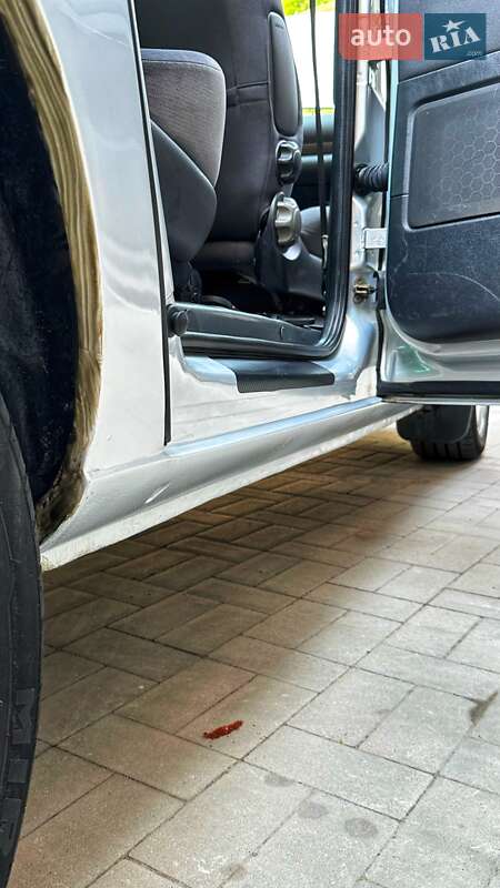 Мінівен Volkswagen Sharan 2002 в Умані