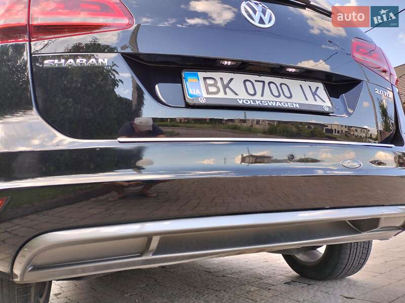 Мінівен Volkswagen Sharan 2016 в Рівному