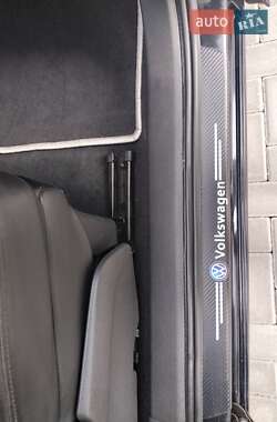 Мінівен Volkswagen Sharan 2016 в 